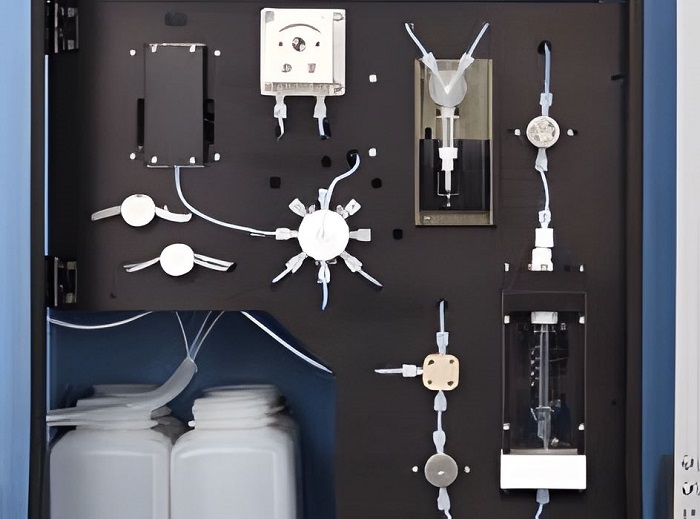 在氨氮分析儀及氨氮在線自動監(jiān)測儀中用工業(yè)注射泵高精度添加試劑